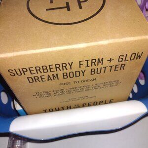 Superberry firm and flow body lotion
